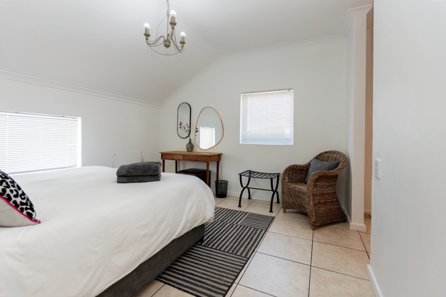 4 Bedroom Property for Sale in Riebeek Kasteel Western Cape